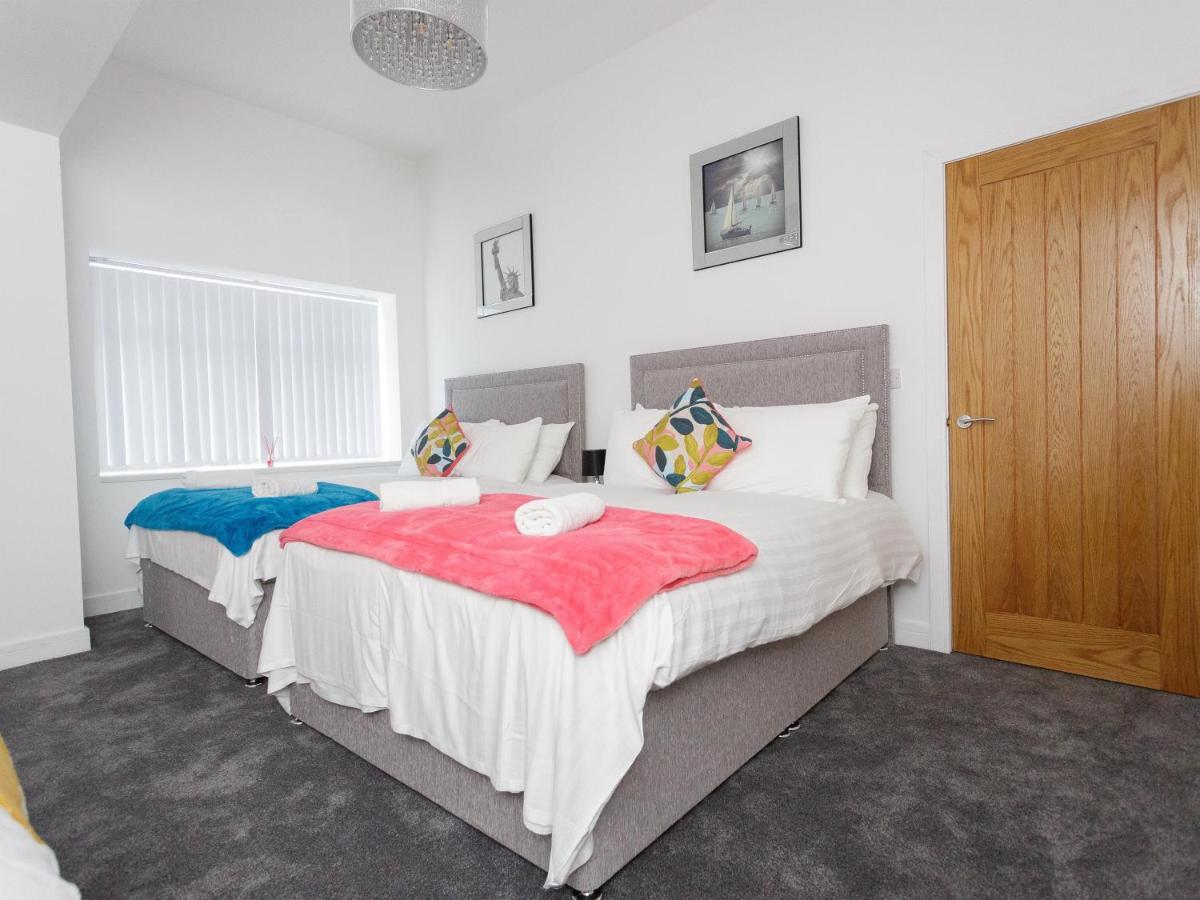 Live In Leeds Greenhill Bungalows Eksteriør bilde